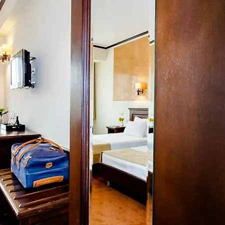 Hotel International Centre 4*