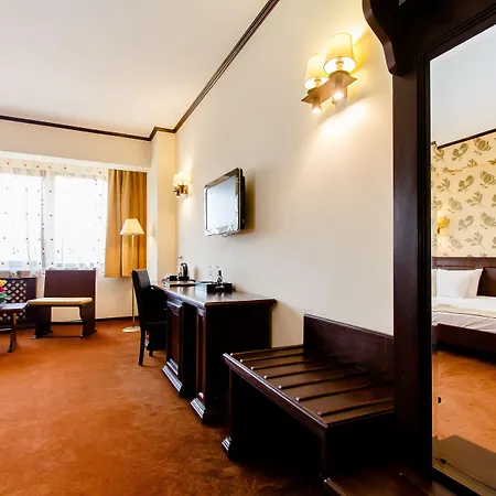 International Centre ホテル 4*