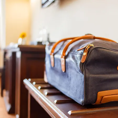 International Centre 4*