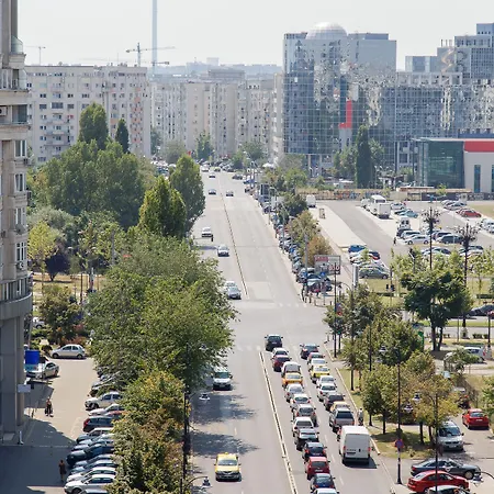 ホテル International Centre 4*