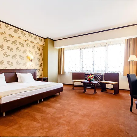 International Centre ホテル 4*