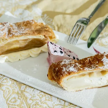 International Centre 4*