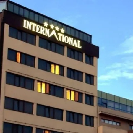 Hotel International Centre 4*