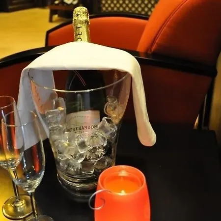 International Centre Hotel 4*