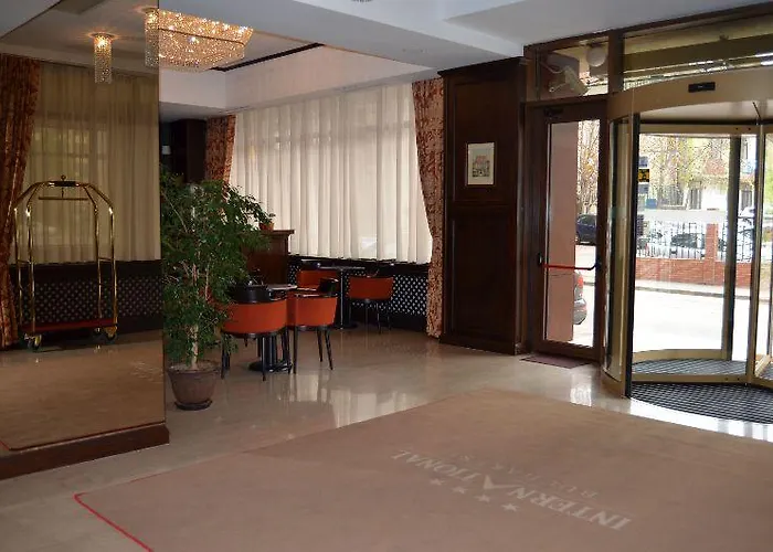 国际布加勒斯特市中心酒店