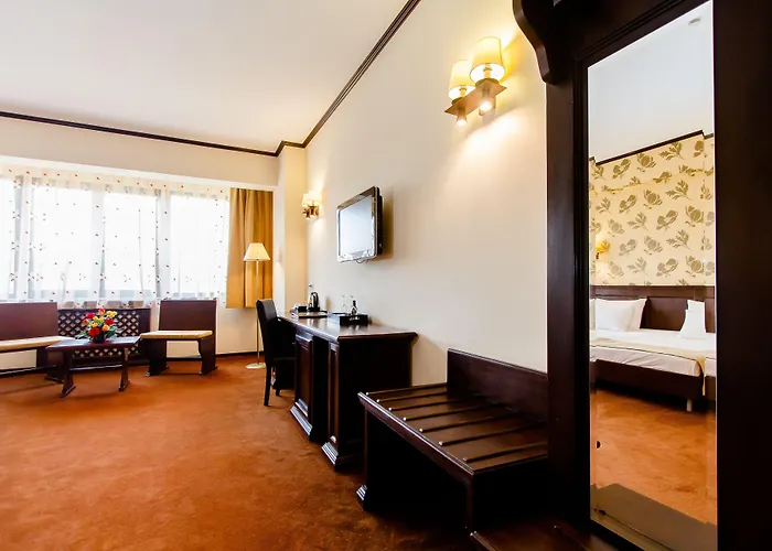 International Centre Ξενοδοχείο 4*