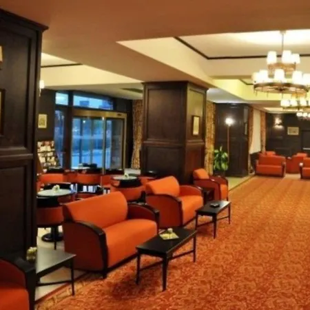 Ξενοδοχείο International Centre 4*