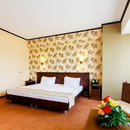 International Centre 4*