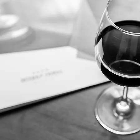 Hotel International Centre